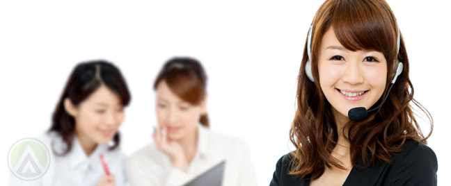 female-chinese-call-center-agents