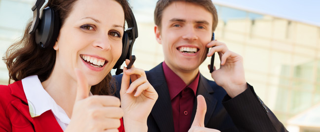 Male-customer-female-call-center-agent--thumbs-up--Open-Access-BPO