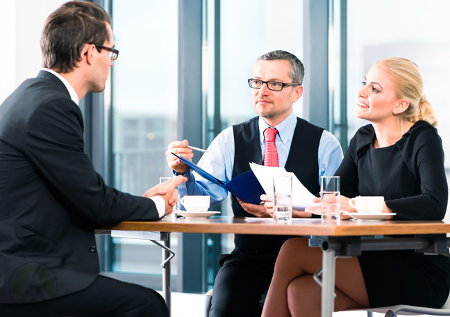 First-step-to-amazing-customer-service-Hire-the-right-people_