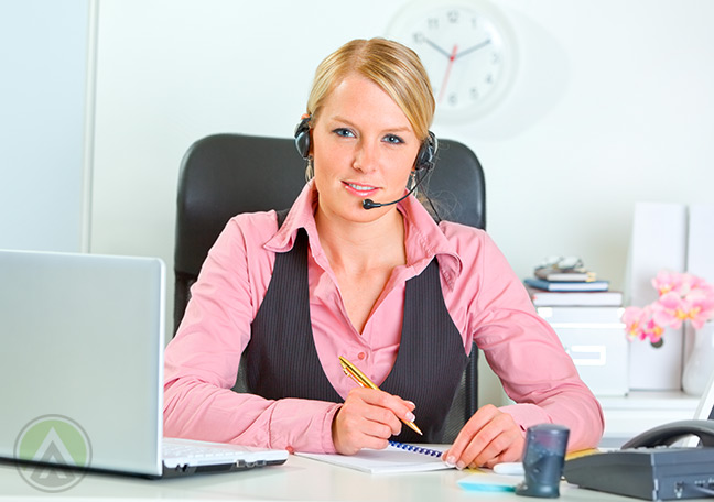 Calm-and-unhurried-call-center-agent