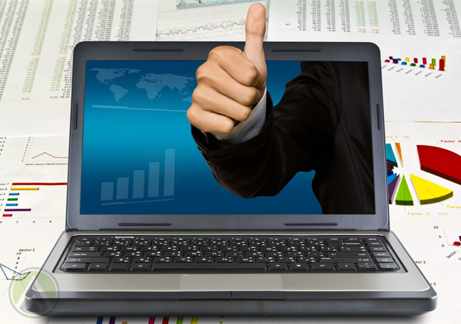 laptop-with-businessman-thumbs-up