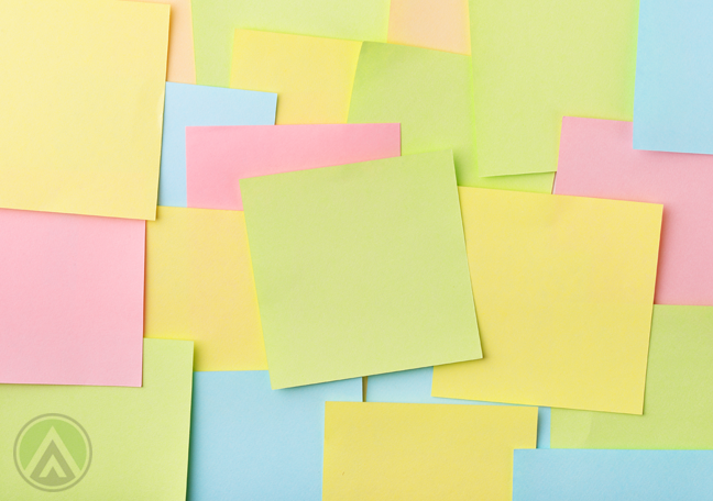 post-it-notes-in-different-colors