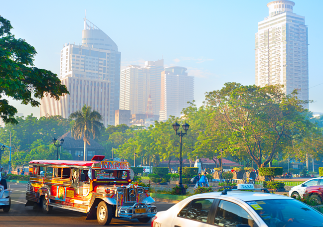 external-shot-of-a-street-in-the-Philippines-with-buildings-in-the-distance