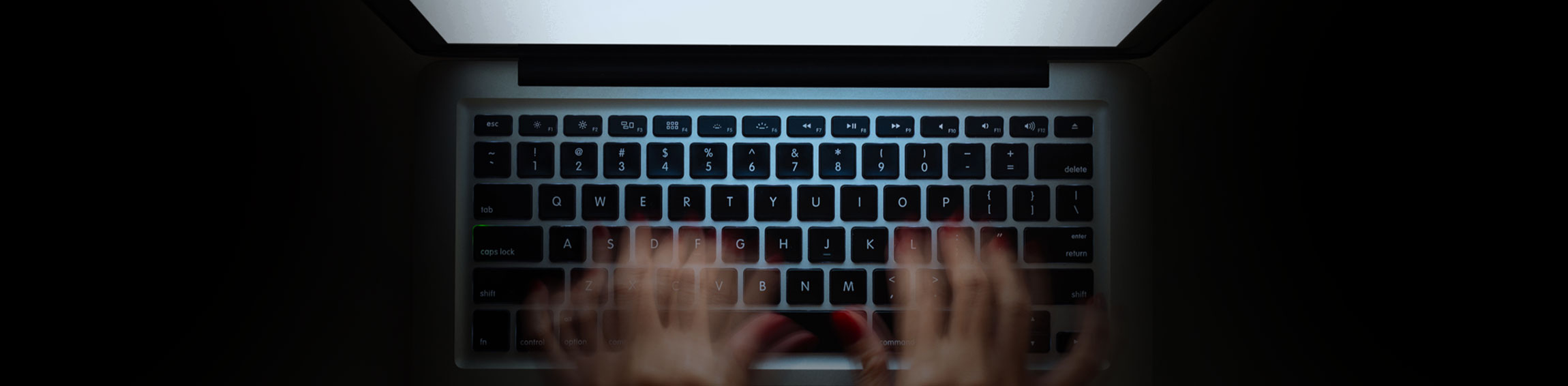 Is agent multitasking advisable for live chat support?