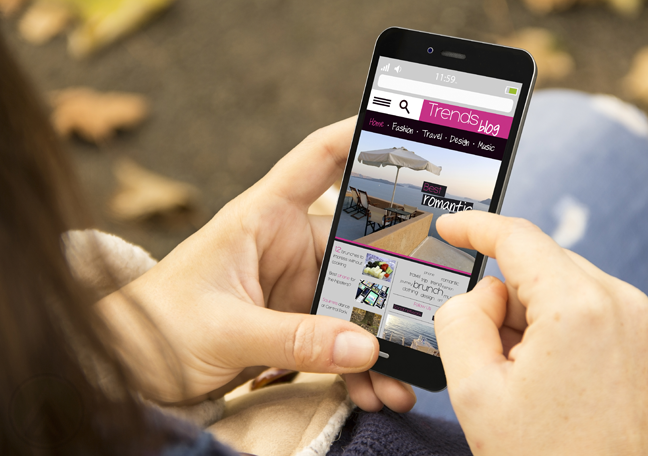 woman reading smartphone magazine article