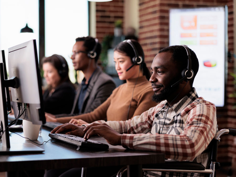what qualities should a customer service representative have depiction diverse call center team in contact center