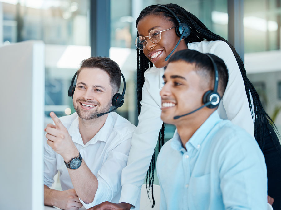 agile call centers CX team in contact center assessing BPO customer experience support interactions