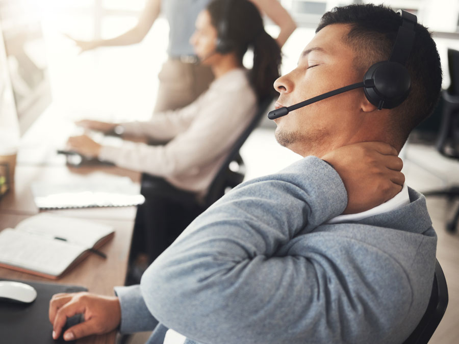 call center leadership depiction stressed customer experience agent headache burnout