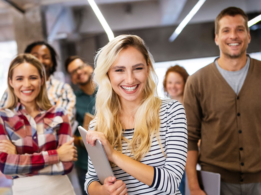 <a href="https://www.openaccessbpo.com/blog/worst-enemies-great-call-center-leadership/" title="The Worst Enemies of Great Call Center Leadership | Open Access BPO" target="_blank"></a>call center leadership happy satisfied customer experience team in contact center