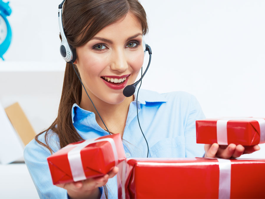 Philippine call centers agents receiving holiday gifts