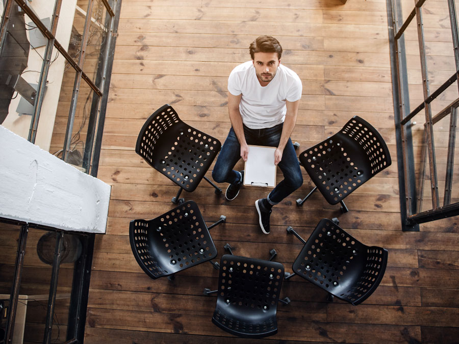 call center employees abandon bad team leader