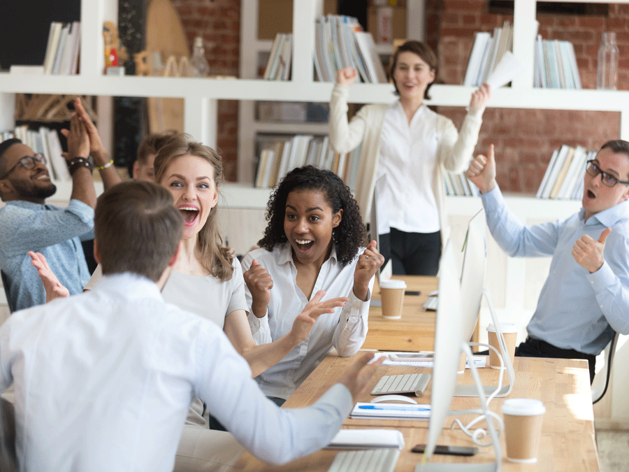 contact center celebrating applauding coworker