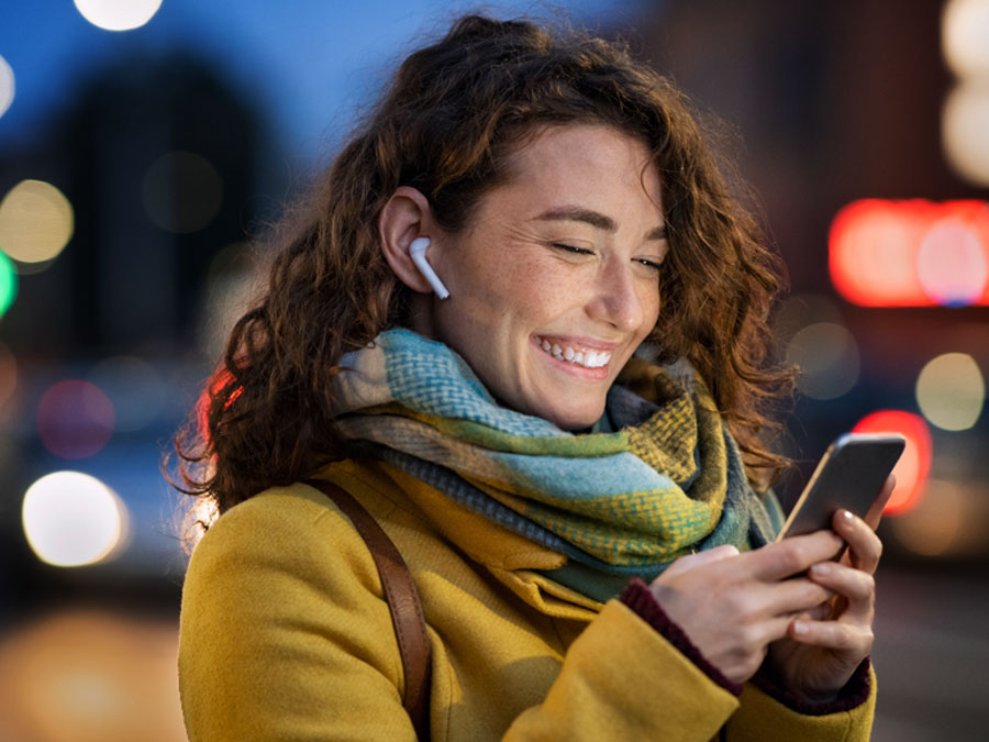 delightful customer experience showing happy consumer on the phone