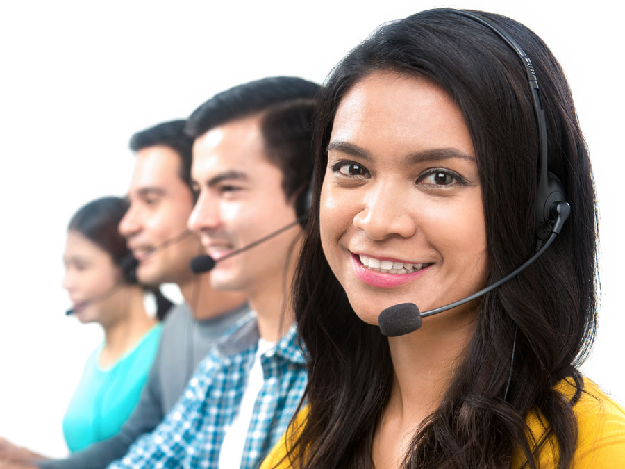 smiling Philippine call center agent in customer service team