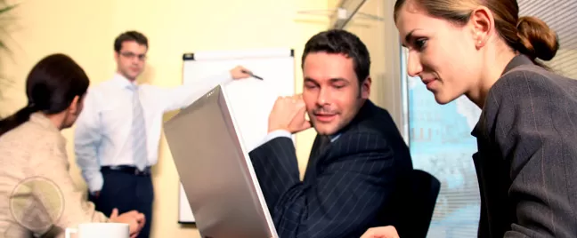 sales-and-marketing-team-meeting