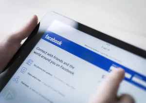 facebook-tablet-social-media-use--Open-Access-BPO