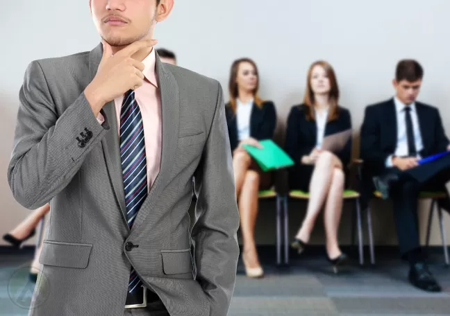 businessman-thinking-who-to-choose-among-the-applicants