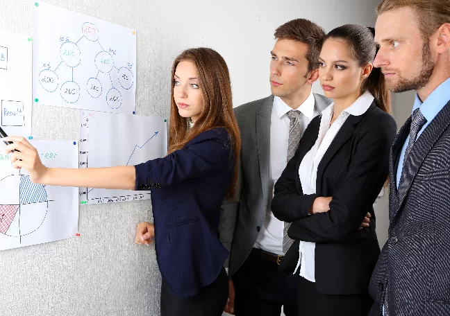 analytics-report-call-center-agents-discussion