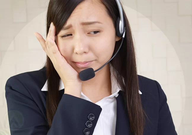 doubtful call center agent