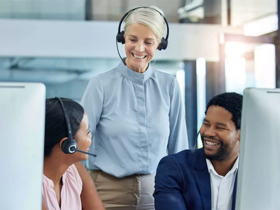 emotional intelligence shown by call center team leader to customer service agents